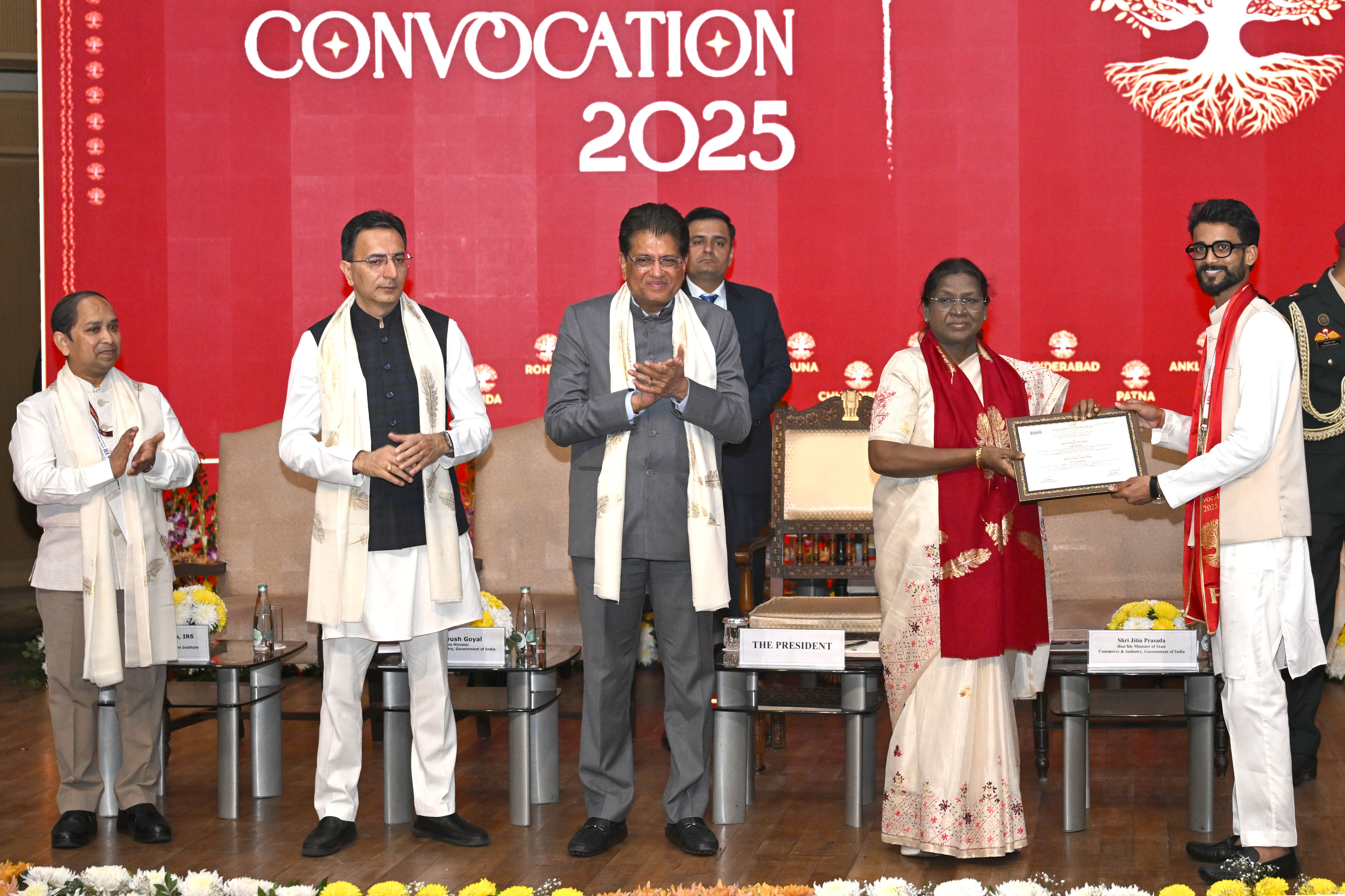 PRESIDENT OF INDIA GRACES CONVOCATION CEREMONY OF THE FOOTWEAR DESIGN AND DEVELOPMENT INSTITUTE