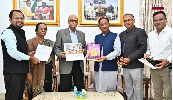 Former Governor Shri Ramesh Bais Pays Courtesy Visit to CM Vishnu Deo Sai