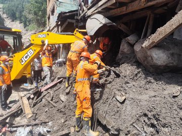 PM salutes the brave personnel of the National Disaster Response Force on its Raising Day