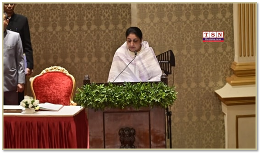 Sunetra Pawar sworn in as Maharashtra’s first woman Deputy CM , Oath administered at Raj Bhavan