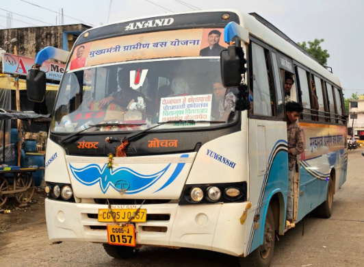 Mukhyamantri Gramin Bus Yojana: Safer roads and bus links bring new opportunities to sukma’s remote areas