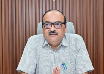 Tribal Cooperative Model to Be Developed for Mahua Processing in Abujhmad; Mahua Collectors Receiving Direct Online Payments