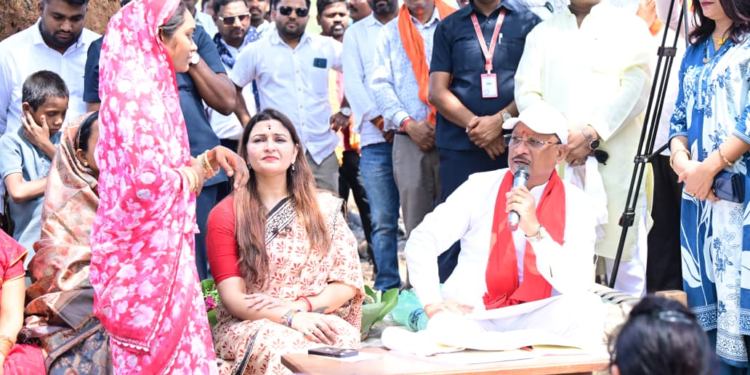 Dialogue Brings Relief: Chief Minister Addresses Power Bill Concerns in Kamrakhol