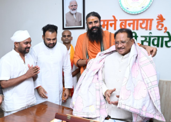 Saints welcome inclusion of Indian cultural values in school education, meet Chief Minister Shri Vishnu Deo Sai