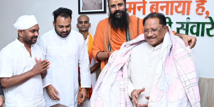 Saints welcome inclusion of Indian cultural values in school education, meet Chief Minister Shri Vishnu Deo Sai