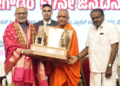 Vice-President pays tributes to Nadaprabhu Sri Kempegowda on his 517th Birth Anniversary in Bengaluru