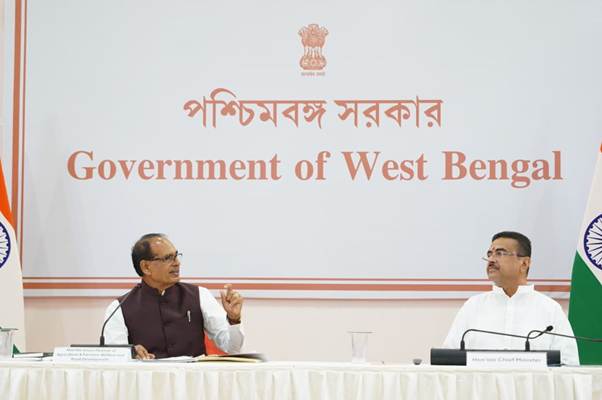 Shivraj Singh Chouhan Chairs High-Level Review Meeting with Suvendu Adhikari and State Ministers in Kolkata
