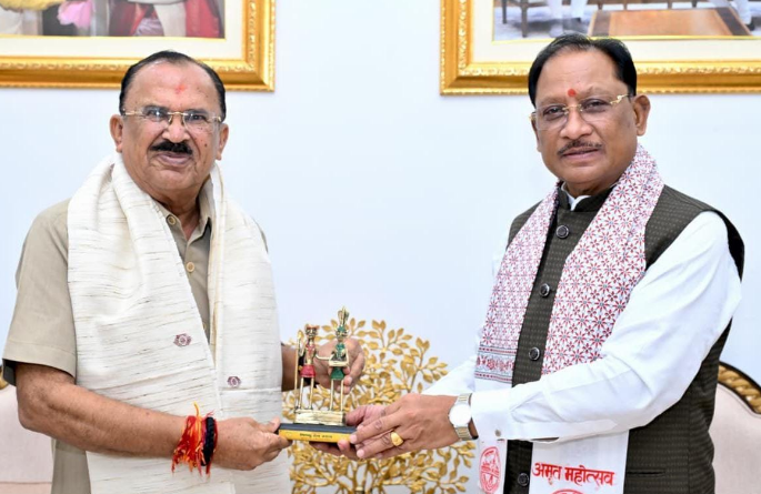 CM Vishnu Deo Sai meets Rajasthan Legislative Assembly Speaker Vasudev Devnani