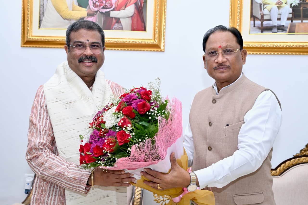 Dharmendra Pradhan Pays Courtesy Visit to CM Vishnu Deo Sai